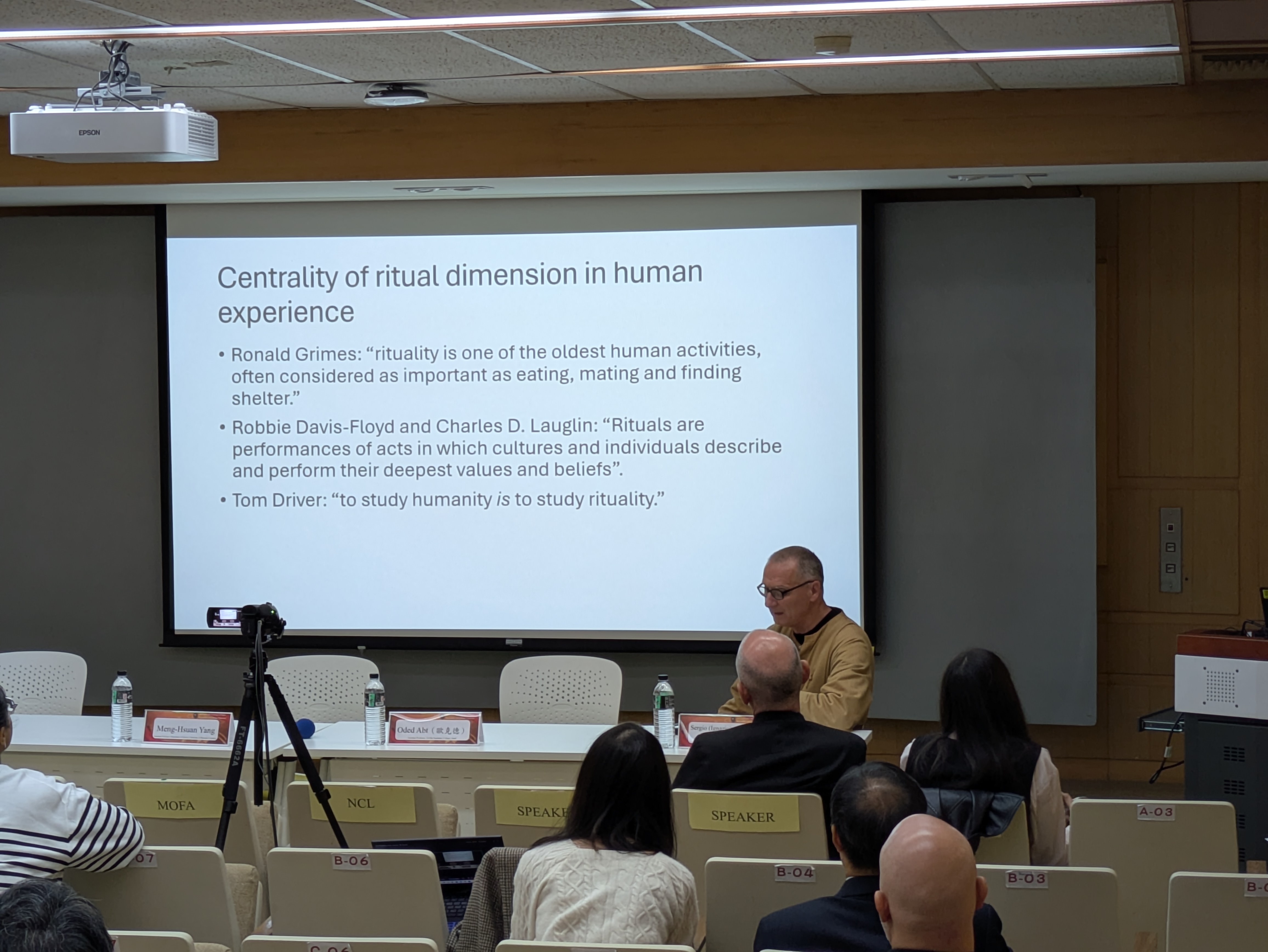 發表人Sergio (Ignazio) De Francesco獨立研究員